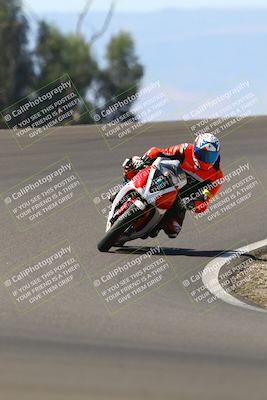 media/Sep-21-2025-TrackDaz (Sun) [[277c75b276]]/B Group/1220pm (Turn 2)/